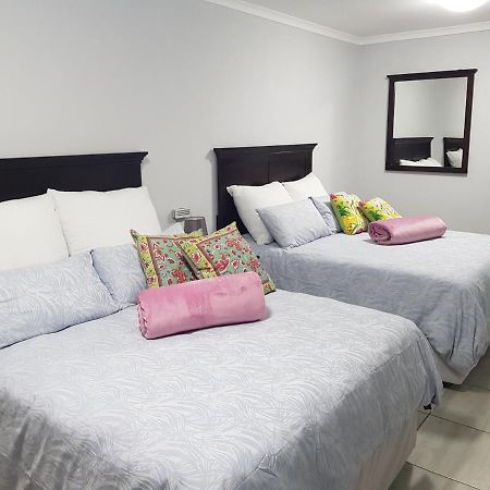 Good 2 Go Guest House Бенони Экстерьер фото