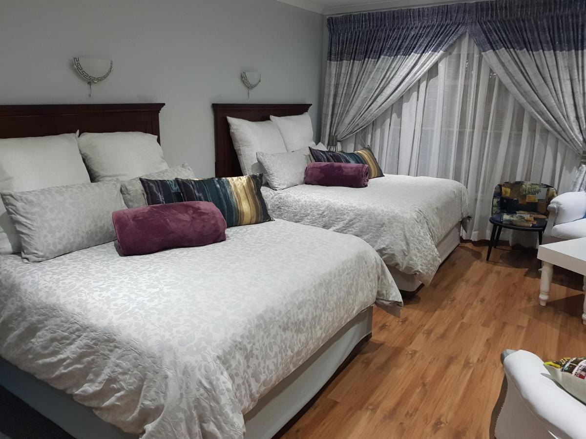 Good 2 Go Guest House Бенони Экстерьер фото