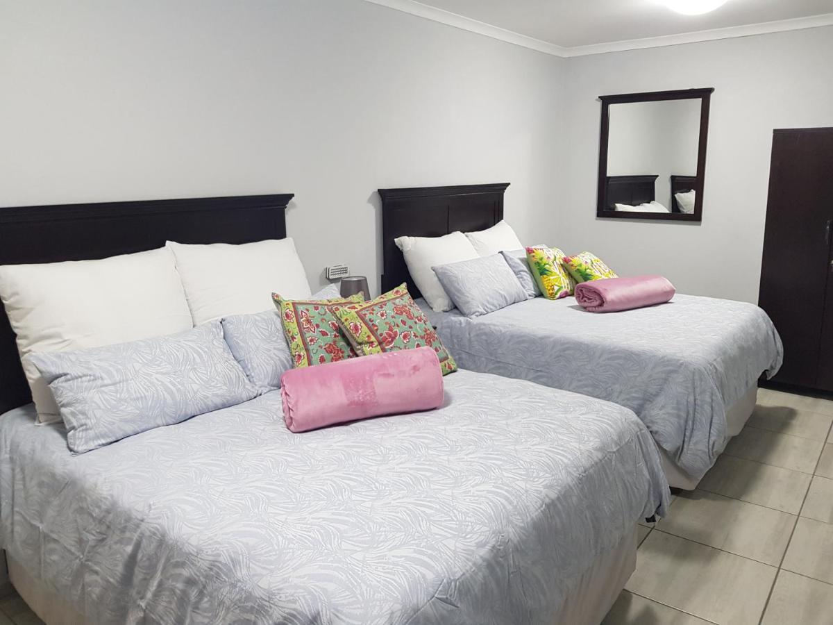 Good 2 Go Guest House Бенони Экстерьер фото